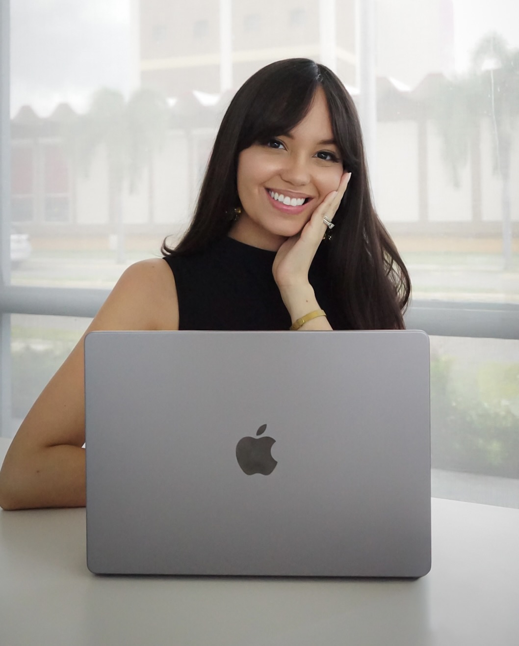 Ana Cristina Misla, fundadora y directora creativa de Paper Lighthouse